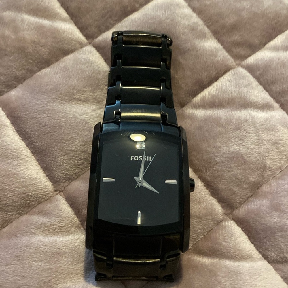 SOLD - Men’s black Fossil watch